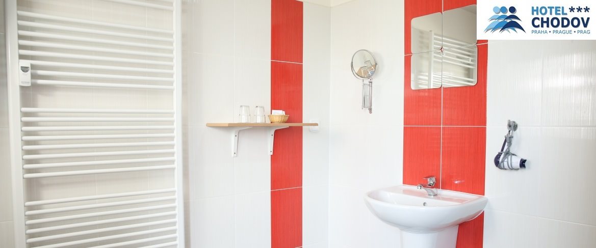 Hotel Chodov Praha - modern bathroom with a shower in a comfortable Superior*** category SUITE